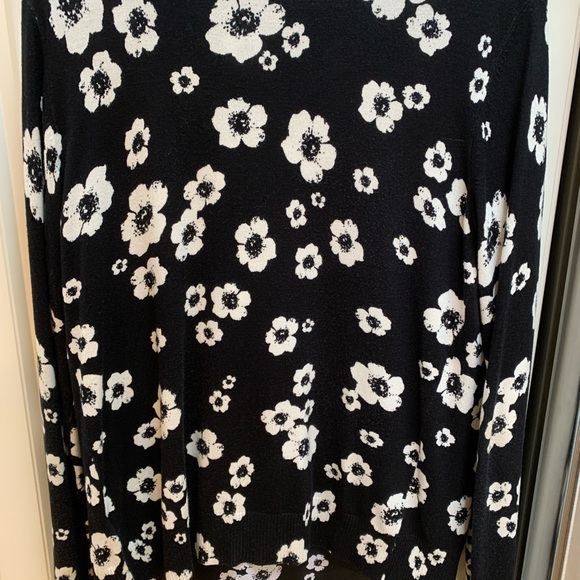 Lord and Taylor Sweater Set - Picture 3 of 4